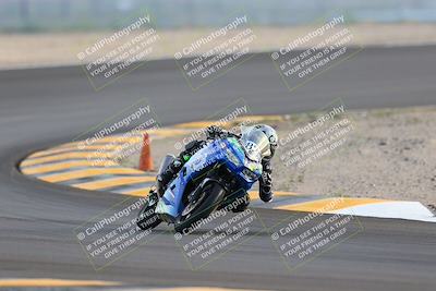 media/Sep-24-2022-CVMA (Sat) [[a45f954247]]/Race 15 500 Supersport-350 Supersport/